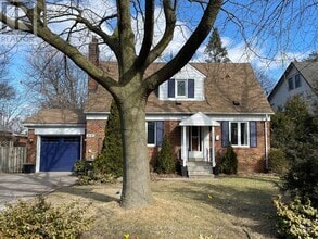 Building Photo - 2081 Snow Crescent