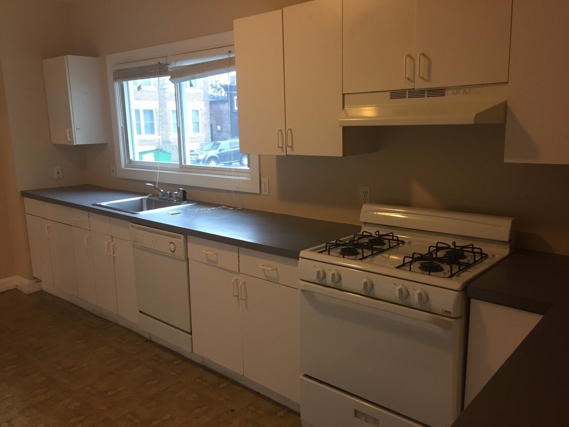 Foto principal - 4 Saybrook St