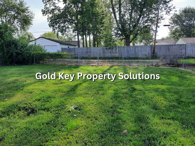 Building Photo - 4 BR 1 BA House Near Ball State with Washe...