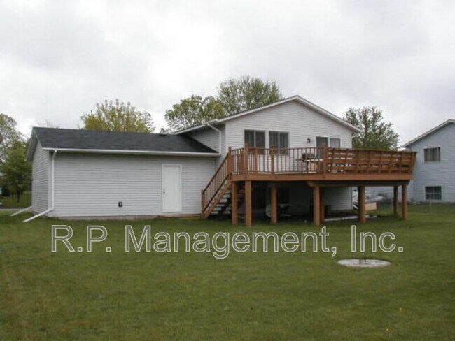 Foto del edificio - 1733 Lincoln Ave