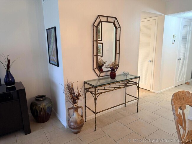 Building Photo - 4345 Trevi Ct