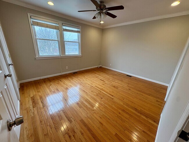 Dormitorio principal - 1916 C St NE