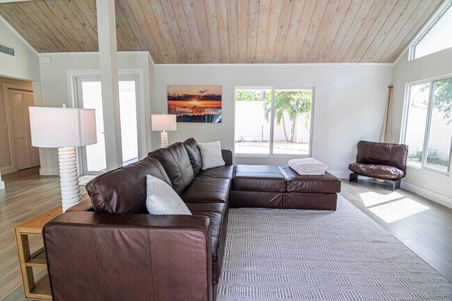 Foto del edificio - 103 W Sandpiper Cir