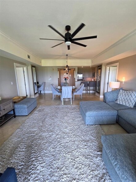 Foto del edificio - 7593 Gathering Dr