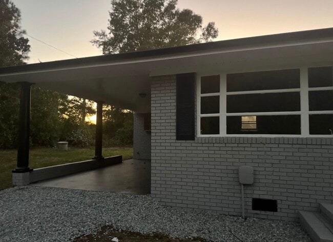 Building Photo - 6381 Elevation Rd