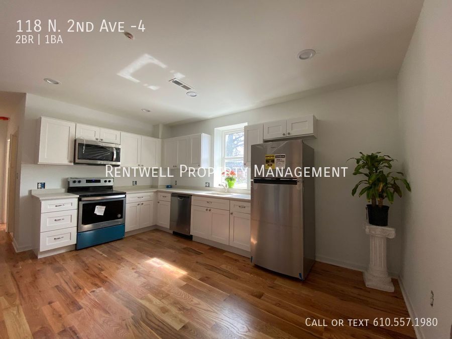 Foto principal - 118 N 2nd Ave
