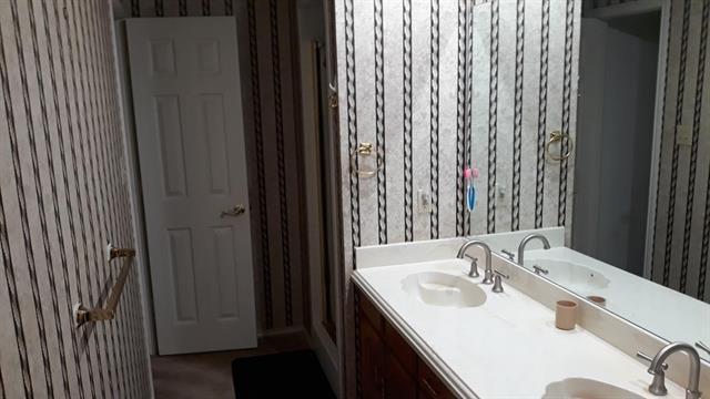 Foto del edificio - 1807 Evergreen Ct