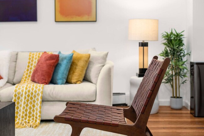 Foto del edificio - 15 St Marks Pl