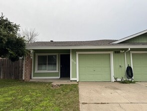 Building Photo - 4014 Tresler Ave