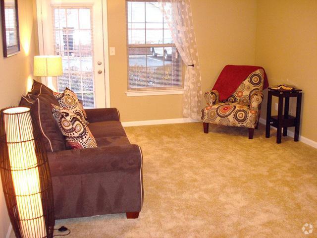 Sala de estar - Stone Ridge Flats and Townhomes