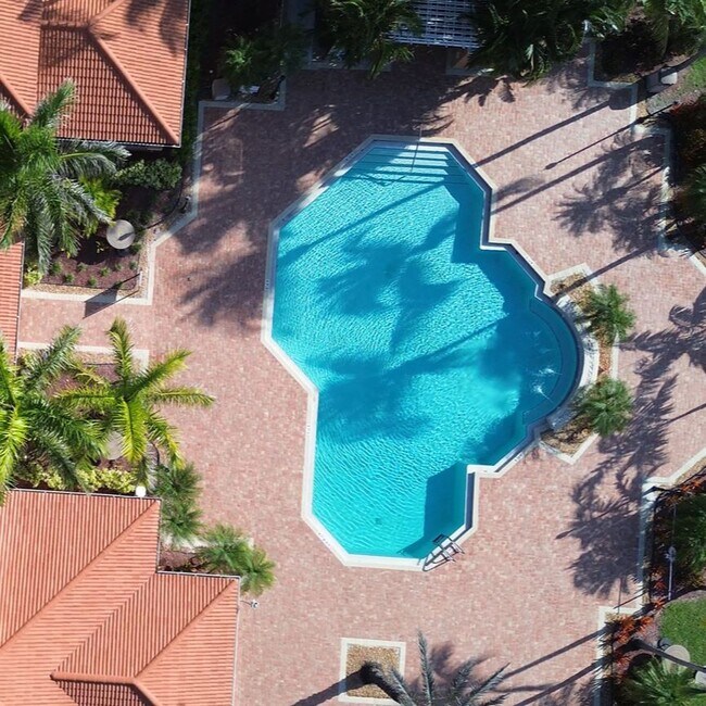 Foto del edificio - 1160 Wildwood Lakes Blvd