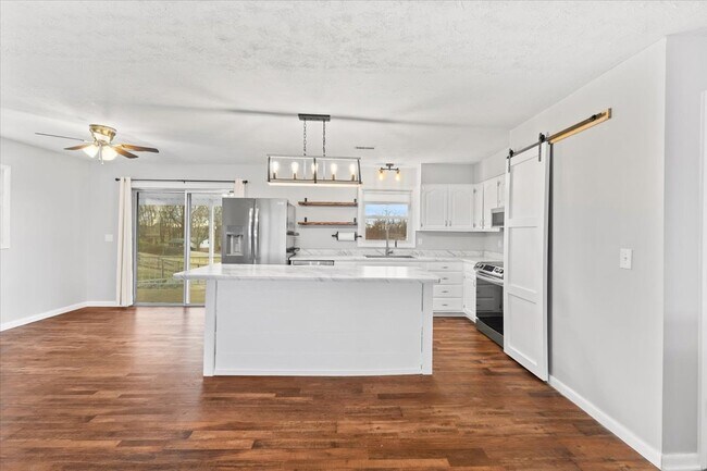 Foto del edificio - 122 Bright Ridge Dr