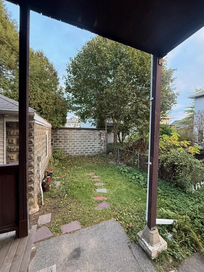 Foto del edificio - 110 W Quincy St