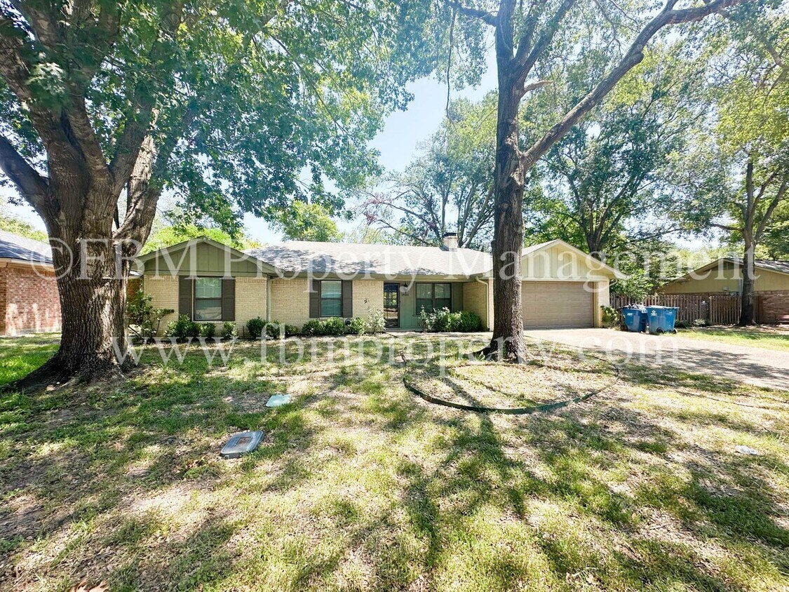 Foto principal - 1805 N 26th St