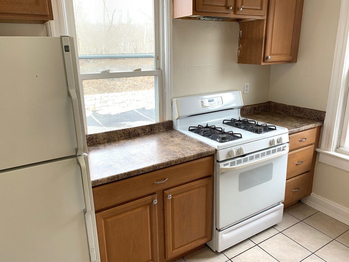 825 Franklin Ave, Thornwood, NY 10594 Apartments in Thornwood, NY