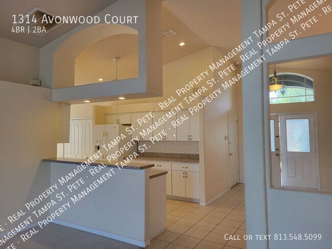 Foto del edificio - ***AVAILABLE APRIL 1ST***