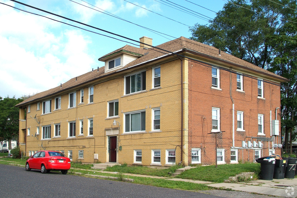 Building Photo - Loftus