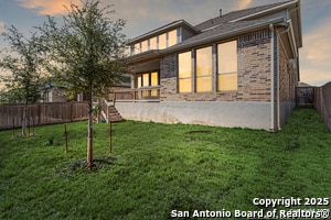 Building Photo - 938 Quemada