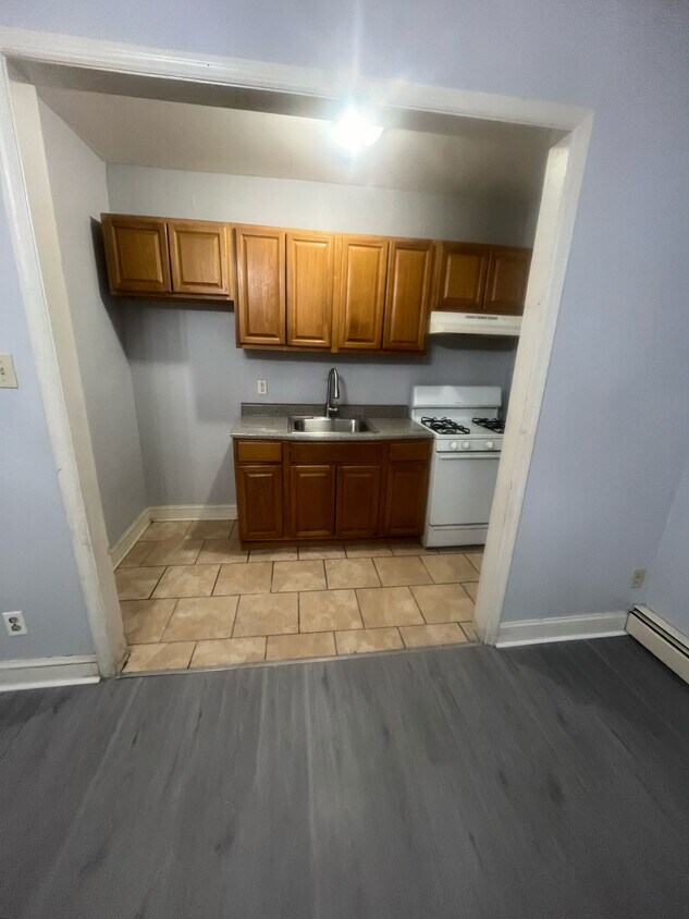 Foto principal - 320 Sanford Ave