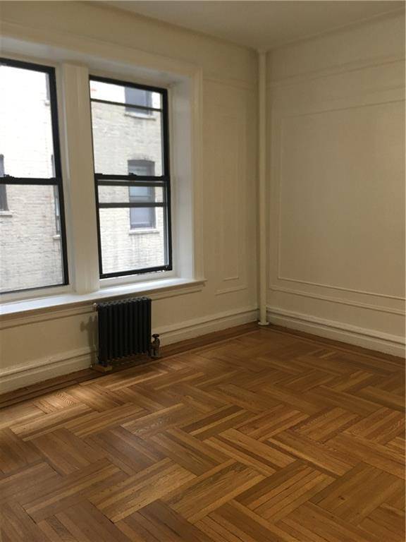 Foto del edificio - 8814 Bay Pkwy