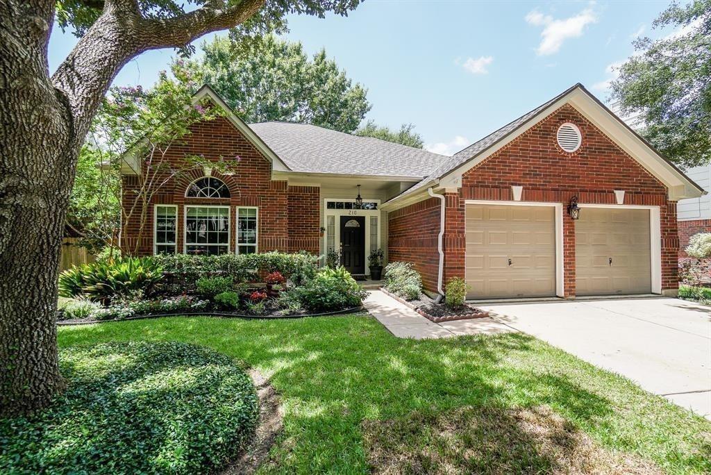 Foto principal - 210 Rolling Plains Dr