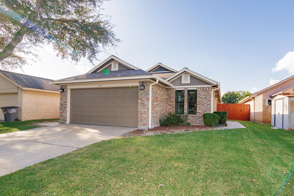 104 Windward Ct House for Rent in Victoria, TX
