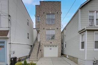 Building Photo - 16 Grant Ave