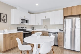 Building Photo - 375 Cummins Hwy