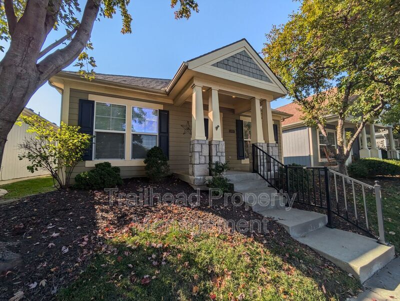 Foto principal - 609 E 29th Ave