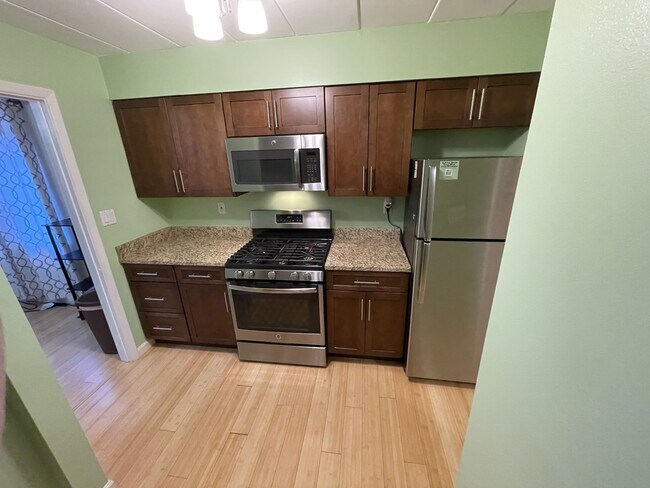 Foto del edificio - 5 Bayard Rd