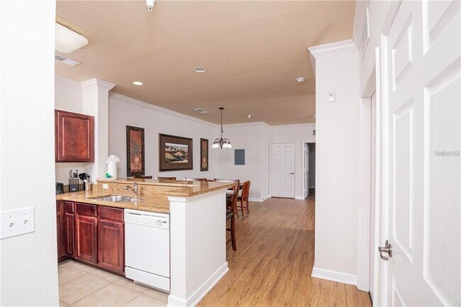 Building Photo - 1361 Tuscan Terrace