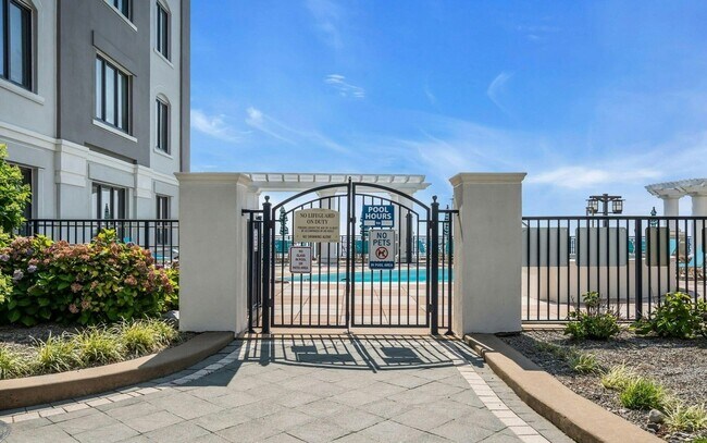 Foto del edificio - 1501 Ocean Ave N