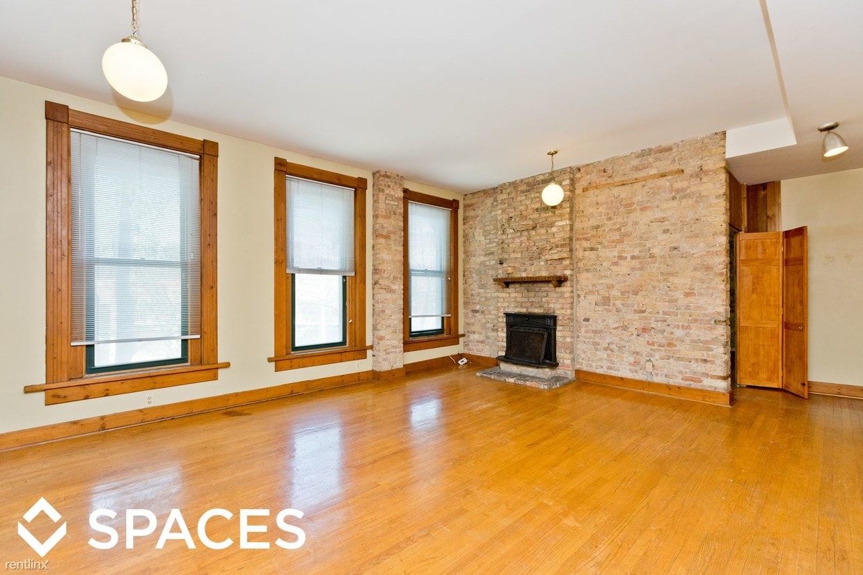 Primary Photo - 2306 N Lincoln Ave