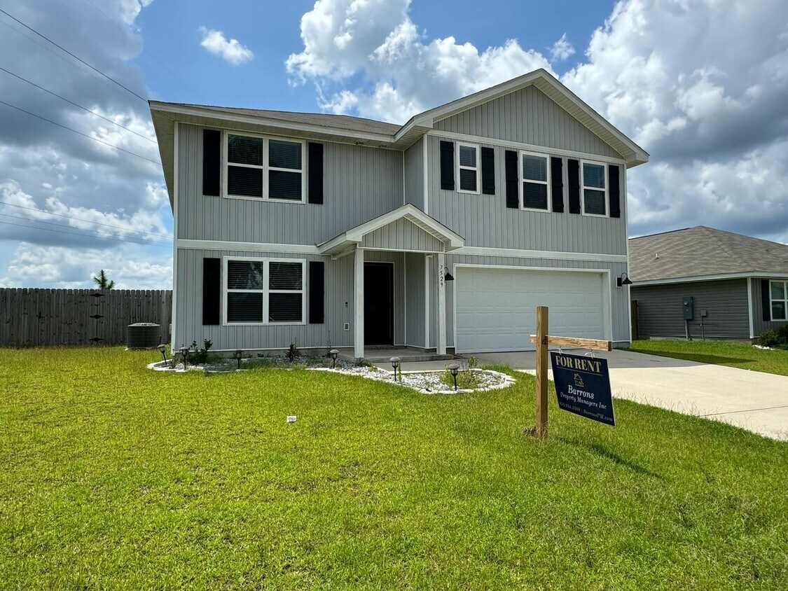 Foto principal - Pensacola/Beulah - Bridlewood - 5 bedroom,...