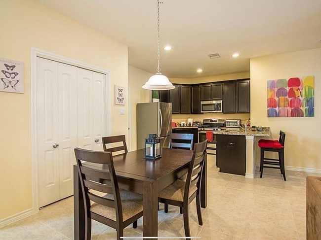 Foto del edificio - 7923 Ashford Trace Dr