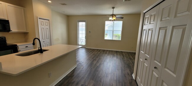 Living Room - 11753 Fitzgerald Butler Rd