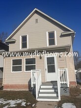 Building Photo - 1302 Sinclair St