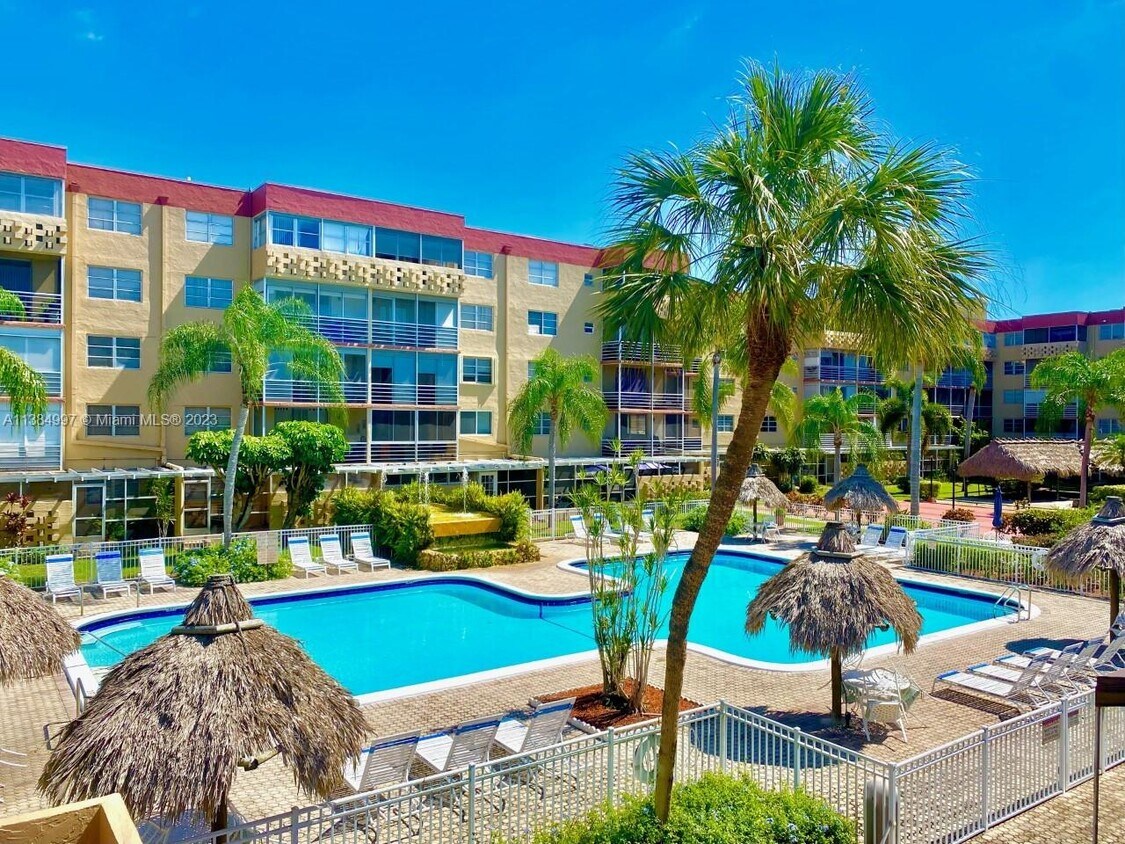 403 NW 68th Ave Unit 419, Plantation, FL 33317 Condo for Rent in Plantation, FL