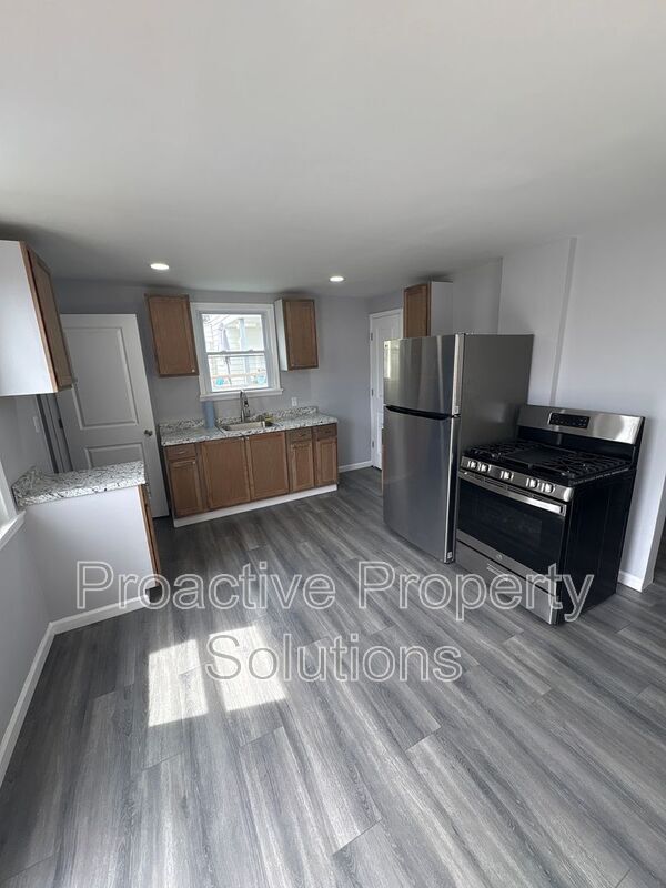 Foto del edificio - 461 Madison St