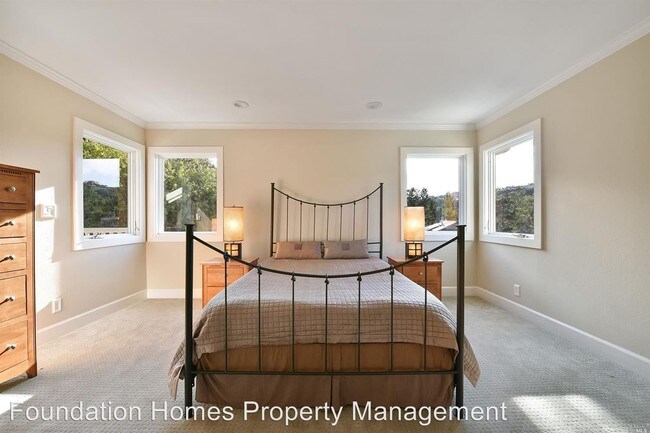 Building Photo - 4 br, 3 bath House - 52 PASEO MIRASOL
