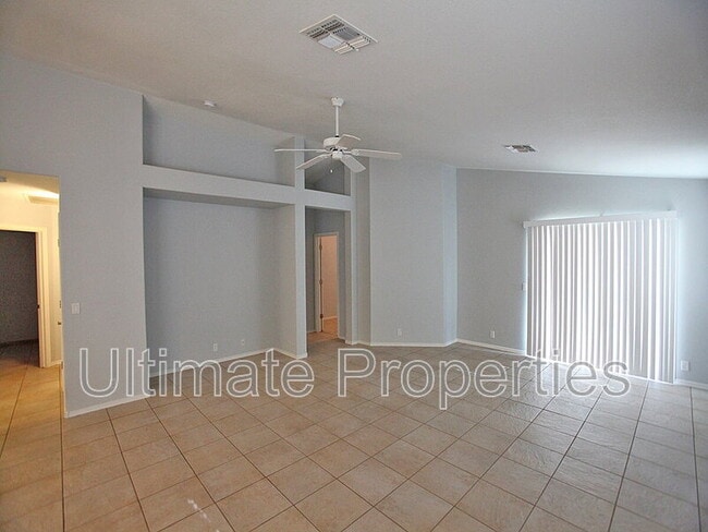Building Photo - 8644 W Mauro Ln
