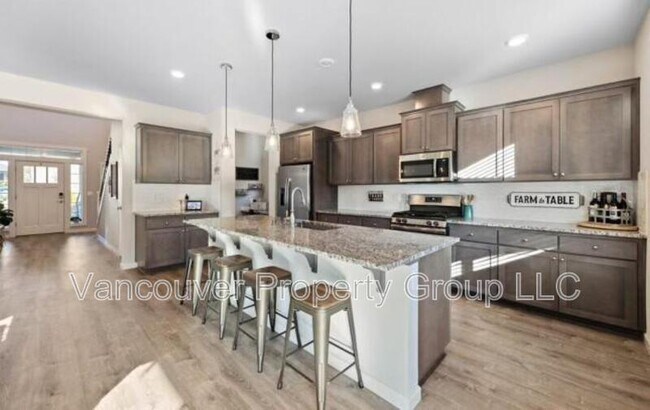 Building Photo - 17903 NE 78th Way