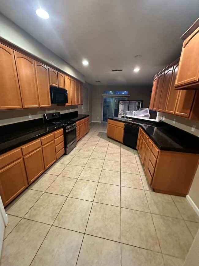 Building Photo - 2161 Chapman Oak Dr