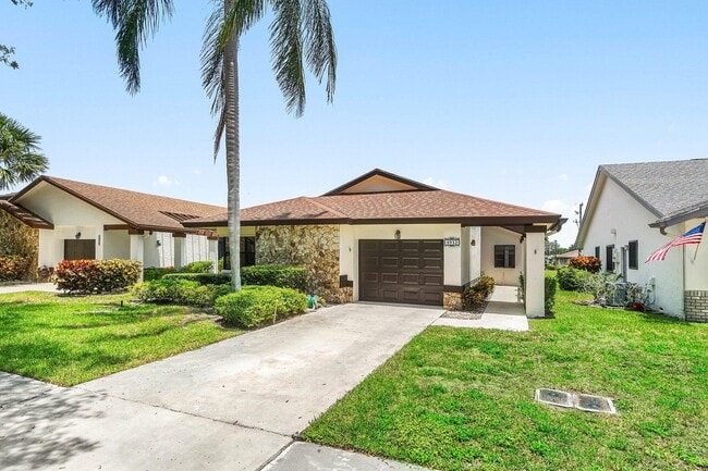 Foto del edificio - 4932 Boxwood Cir