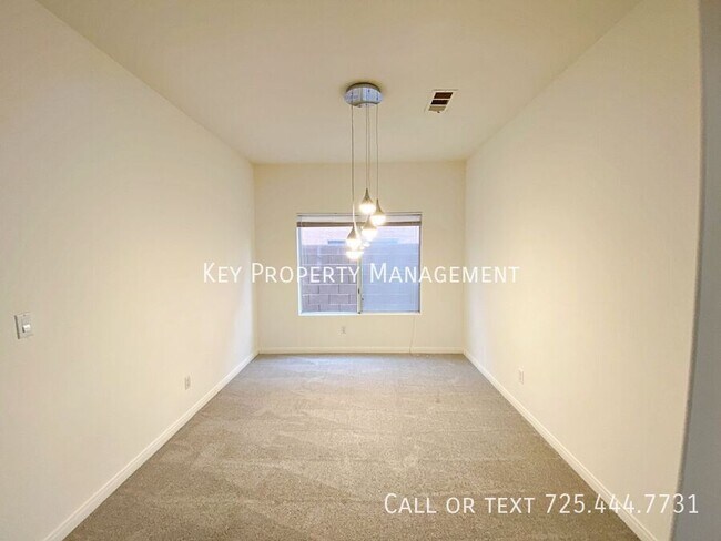 Foto del edificio - 7959 Blue Brook Dr