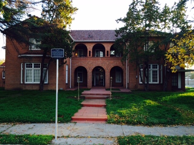 Building Photo - 704 N Stockton St