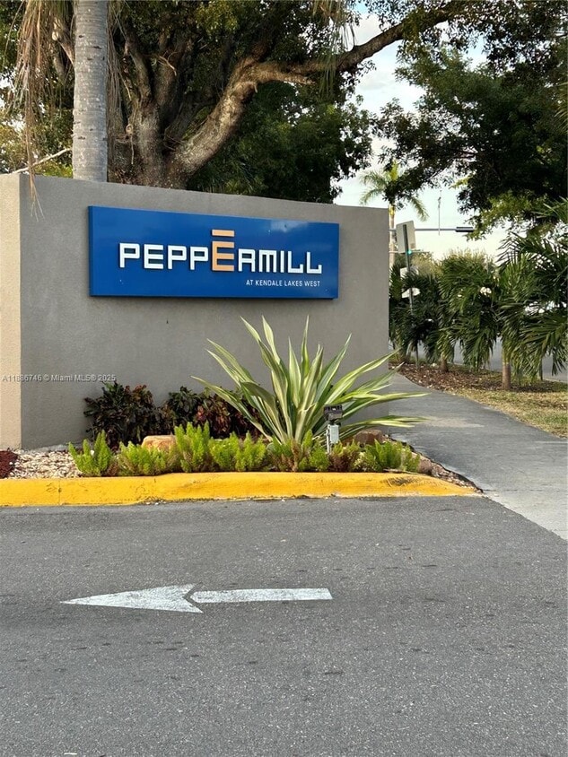 Foto principal - 8004 SW 149th Ave