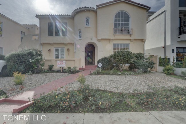 Foto del edificio - 3 br, 2 bath House - 7950 West 4th St