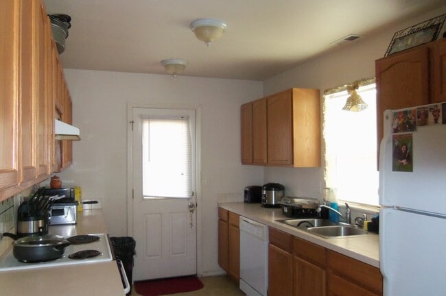 Foto del edificio - 196 - 3427/3429 SE 3rd