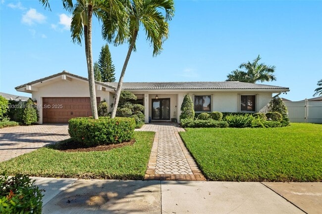 Building Photo - 410 Sailboat Cir